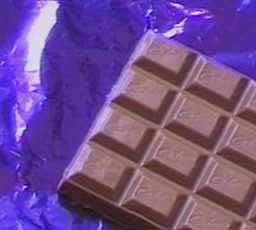 Figure 4: Diffraction patterns are often used to analyse the structure of materials.  Subtle differences in structure can change the properties of a material dramatically.  Researchers at Heriot-Watt University are using the technique to help Cadbury make sure their chocolate always solidifies in the tastiest way.